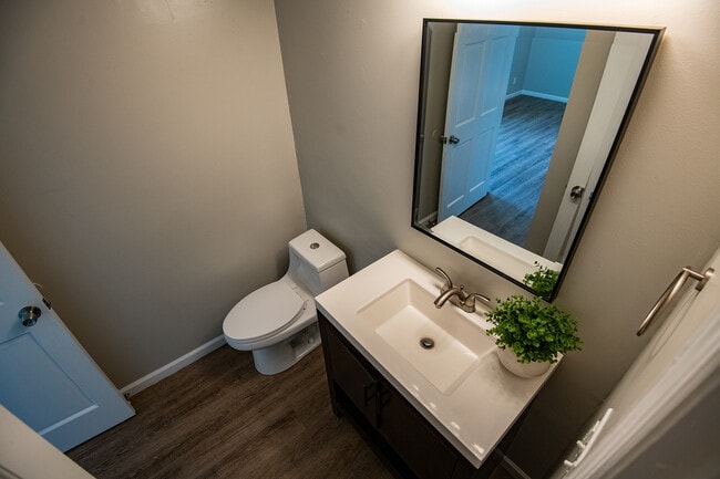 Building Photo - 119 Remington Wy