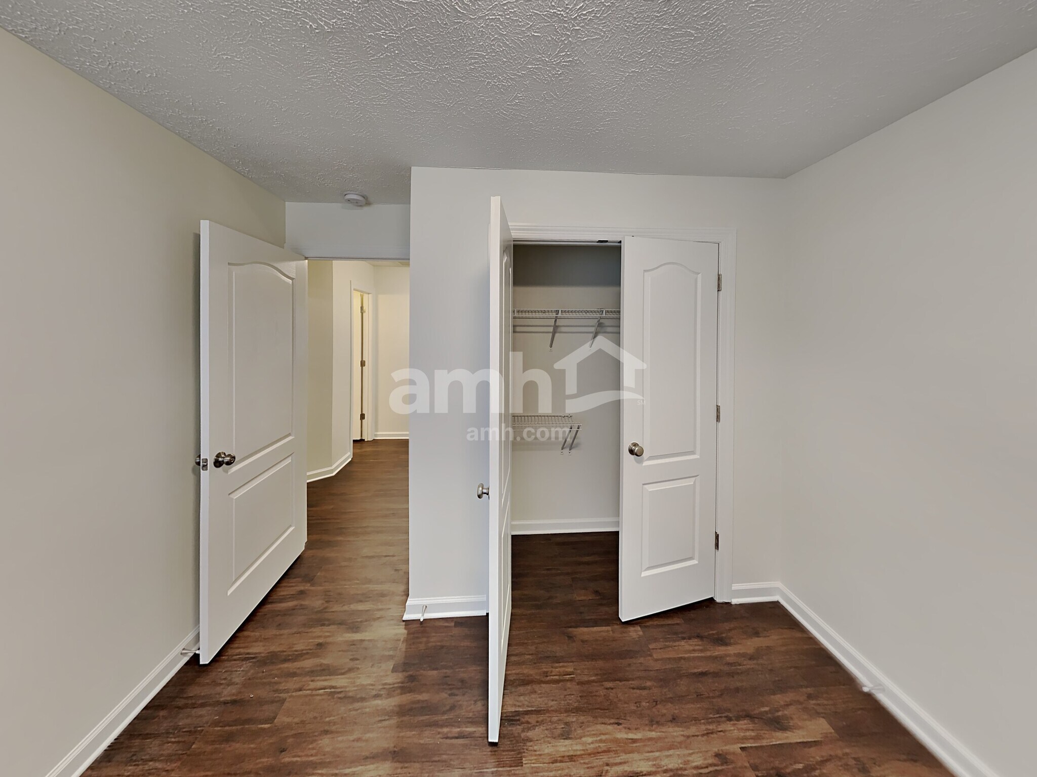 Building Photo - 3470 Esquire Dr