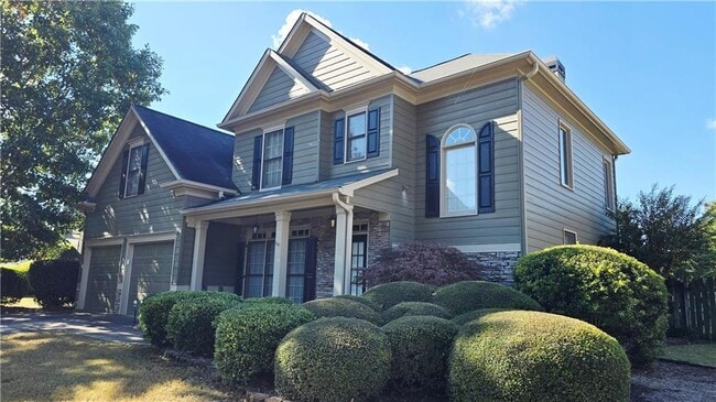 Building Photo - 223 Elmbrook Ln