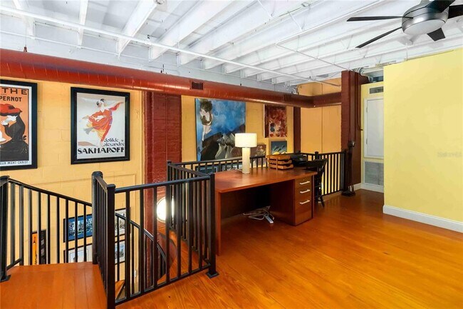 Building Photo - 62 W Colonial Dr