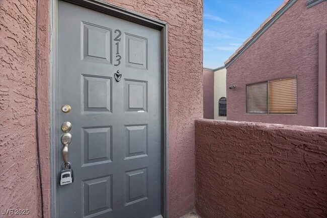 Building Photo - 4050 Pacific Harbors Dr