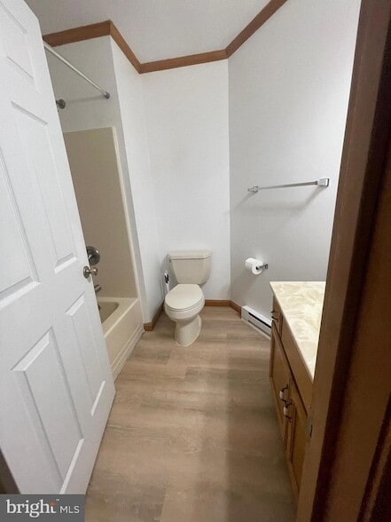 Building Photo - 211 N Avenue Unit