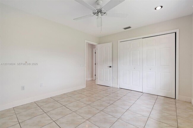 Building Photo - 16035 SW 173rd Ave