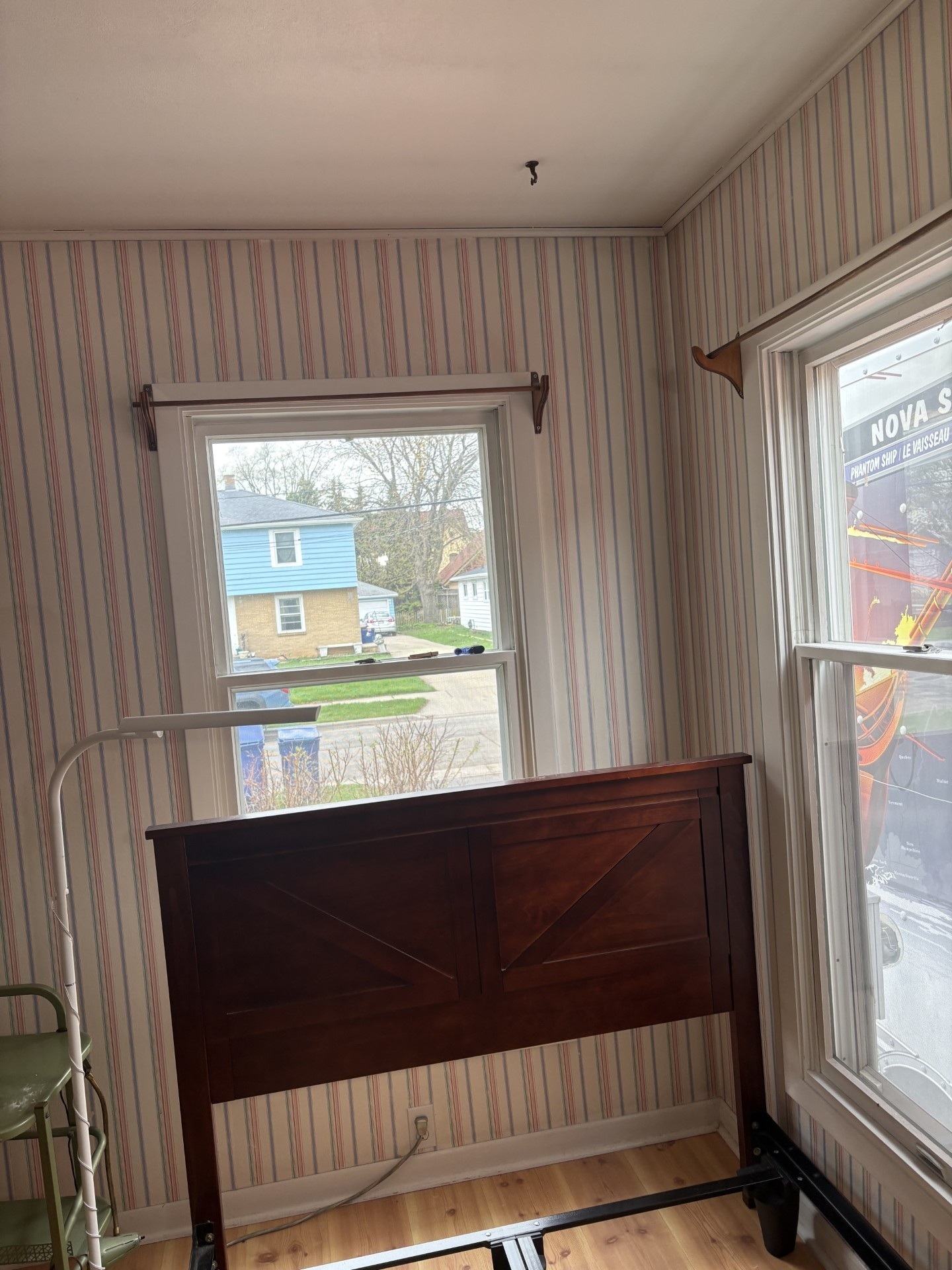 Building Photo - 334 Elm St