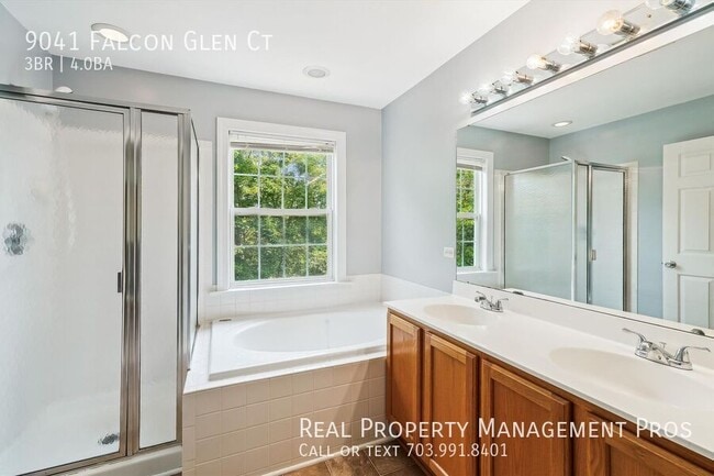 Building Photo - 9041 Falcon Glen Ct