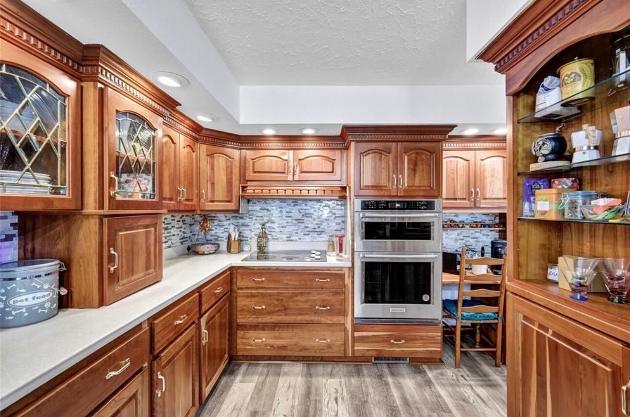 Building Photo - 25188 Marion Ave