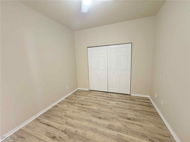 Building Photo - 3019 26th St SW