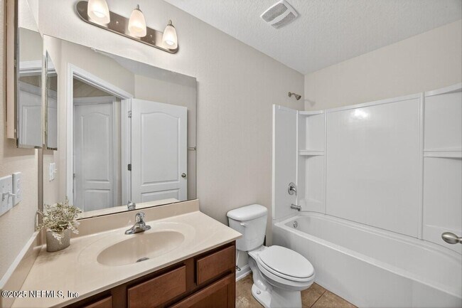 Building Photo - 112 Glenlivet Way