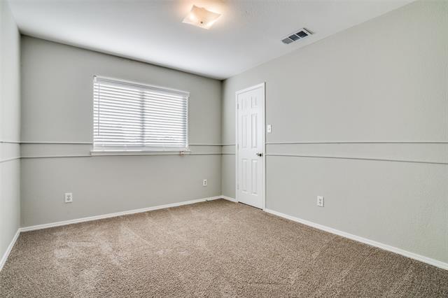 Building Photo - 1366 Westview Dr