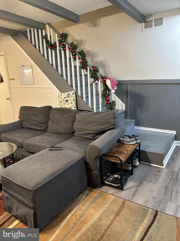 Building Photo - 510 S Juniper St