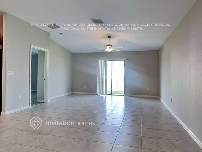 Building Photo - 1408 Flower Dust Dr