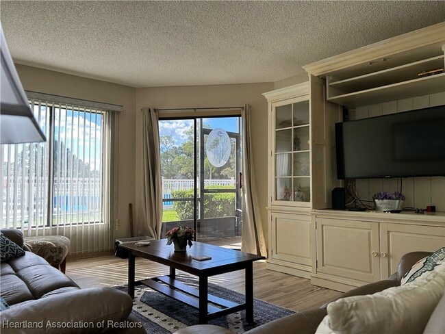 Building Photo - 5740 Matanzas Dr