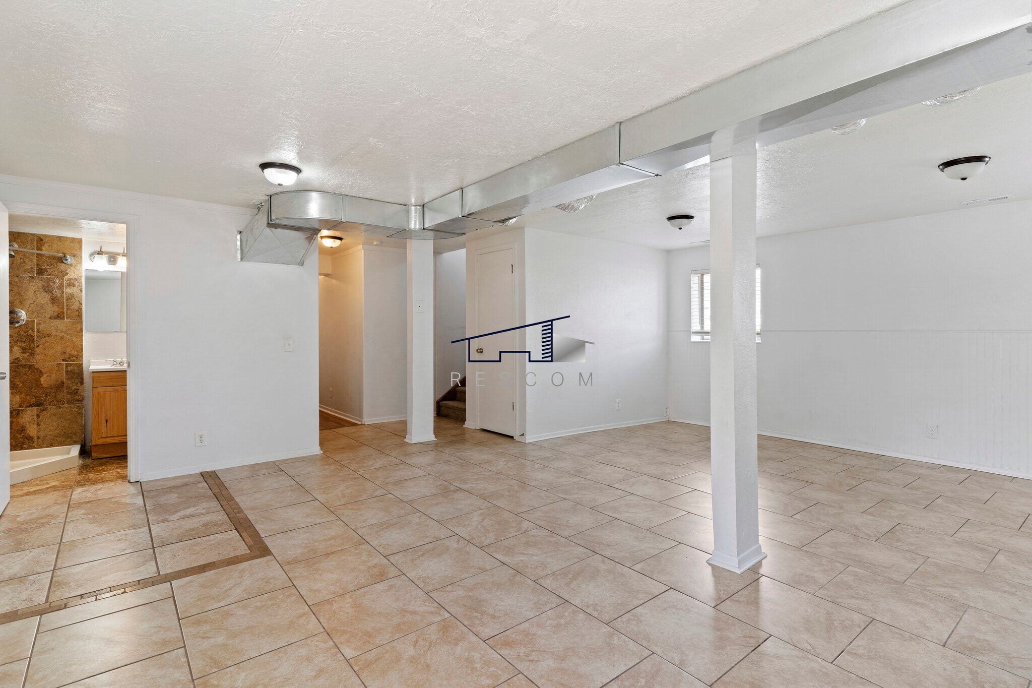 Building Photo - 1721 N 750 W
