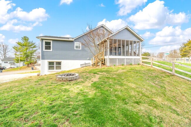 Building Photo - 5712 Walden Woods Ct NW