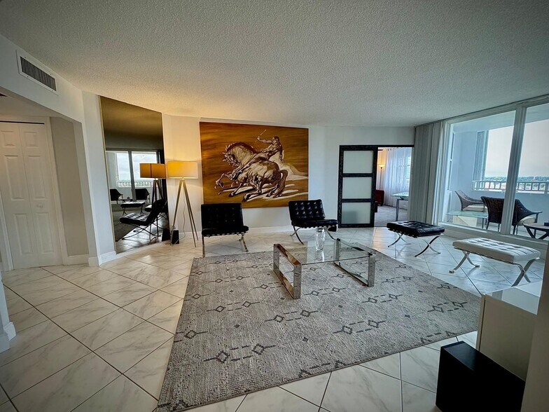 Building Photo - 1340 S Ocean Blvd