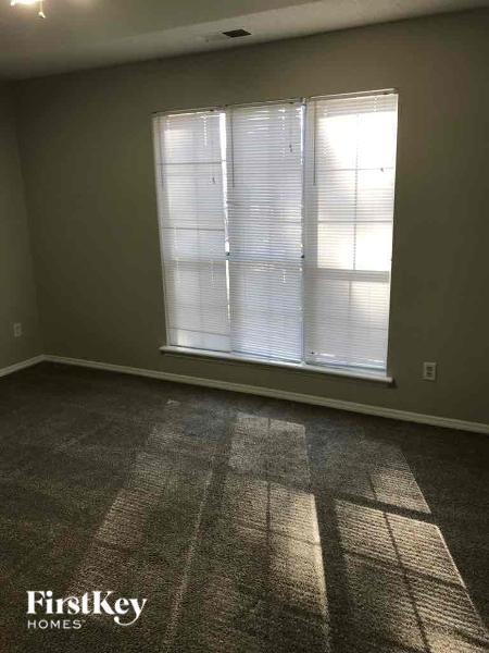 Building Photo - 4203 Salisbury Ct NW