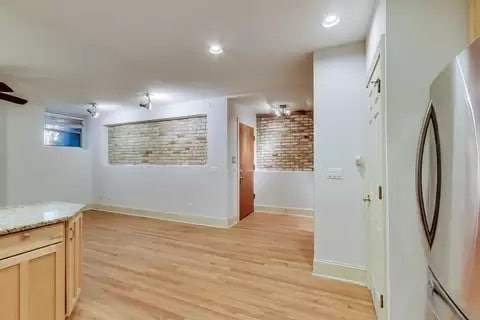 Living Room - 4733 N Malden St