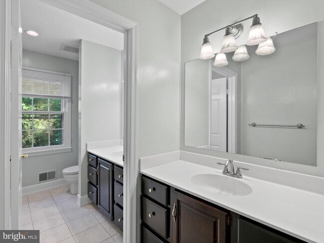 Building Photo - 11603 Auburn Grove Ct