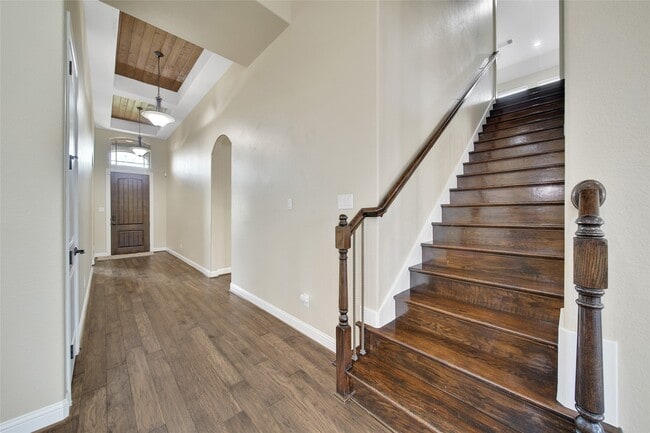 Building Photo - 22714 Alderdale Ln