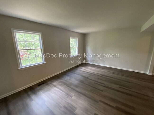 Building Photo - 130 Janney Ct