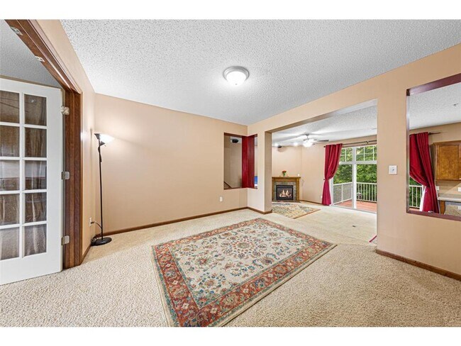Building Photo - 5037 Dunkirk Pl N