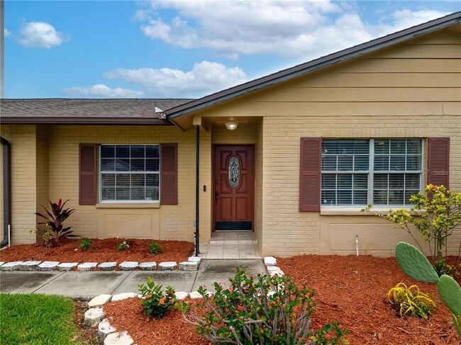 Building Photo - 14605 Brentwood Ln