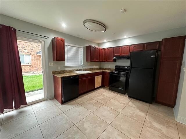 Building Photo - 3209 Golden Dr