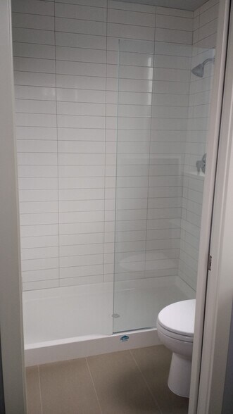 large walk in shower in master bath - 3506 South Edmunds Street