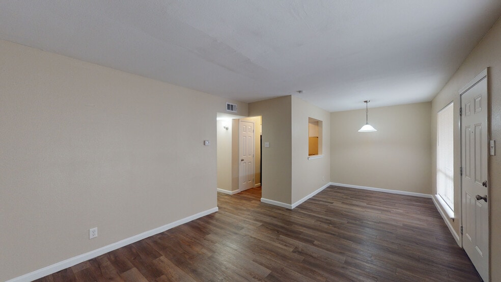 Park Place Apartments 8401 Park Place Blvd Houston TX 77017