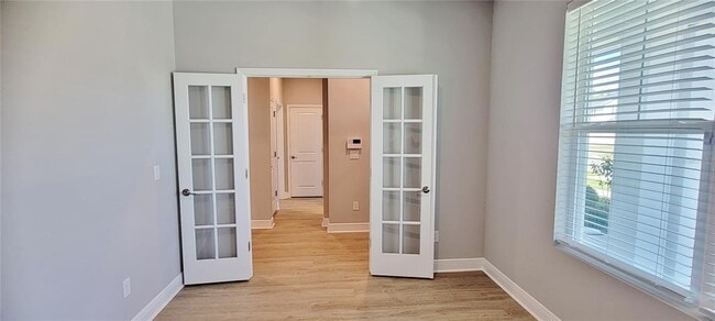 Building Photo - 28564 Sweet Persimmon Dr