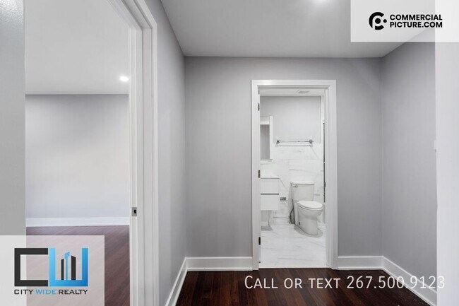 Building Photo - 929 Marlborough St