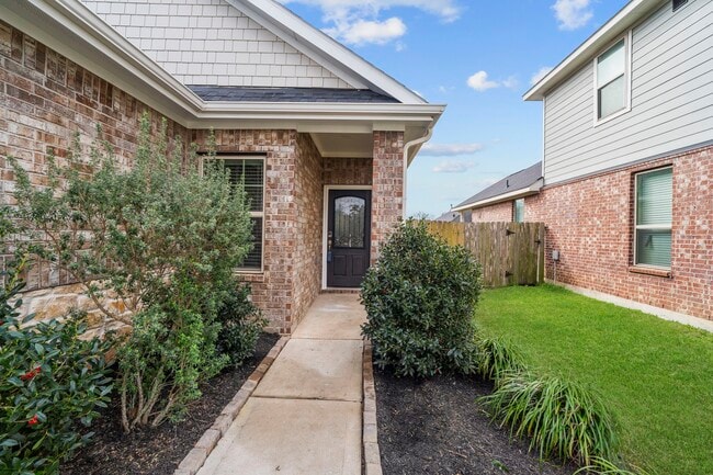 Building Photo - 31635 Heguy Pass