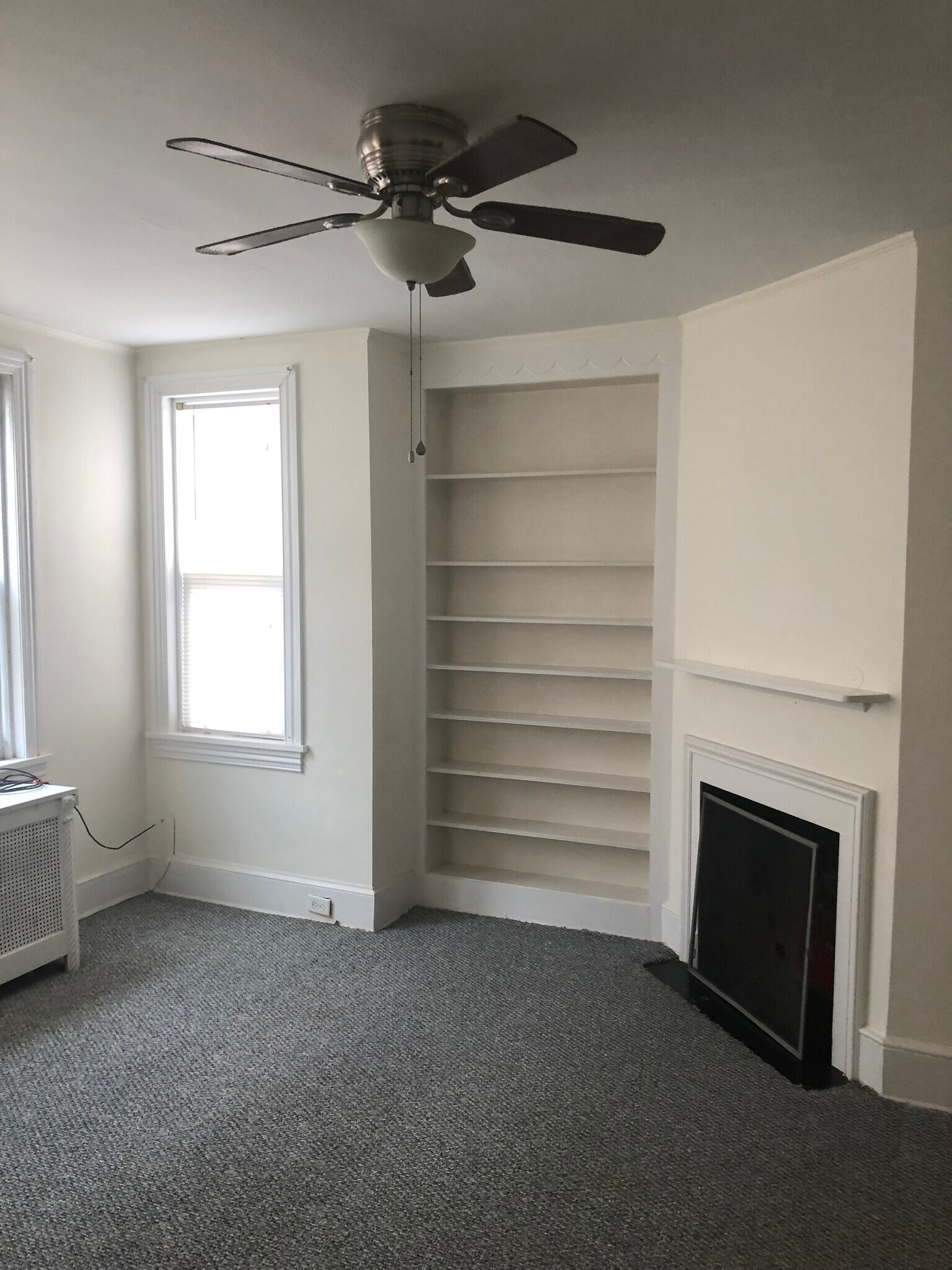 Building Photo - 810 N Harrison St