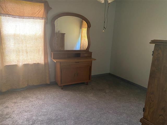 Building Photo - 215 Satinwood Dr