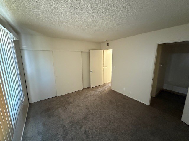 Building Photo - 162 S Linda Way