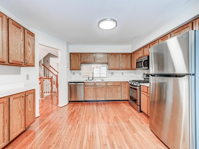 Building Photo - 11919 Thurloe Dr