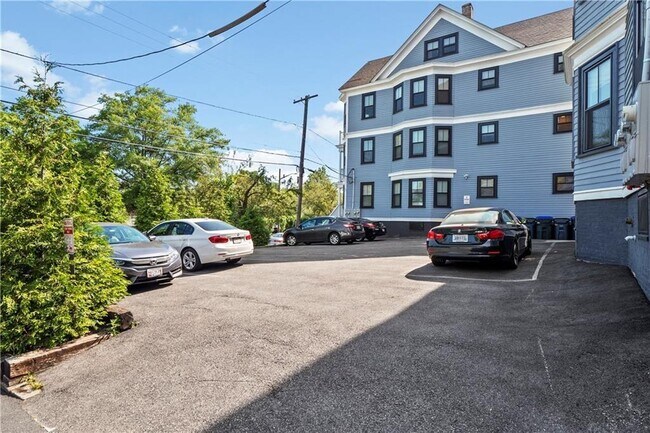 Building Photo - 71 Olney St