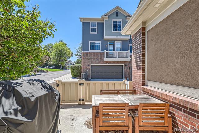 Building Photo - 7400 E 8th Ave