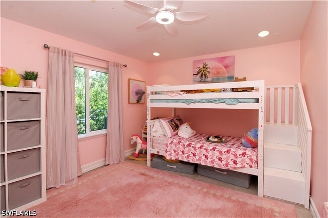 Building Photo - 721 Logan Blvd S