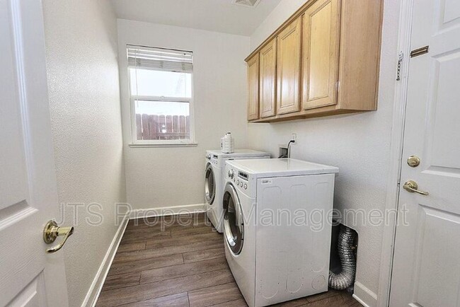 Building Photo - 150 Allaire Cir
