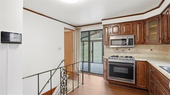 Building Photo - 4782 Barone Dr
