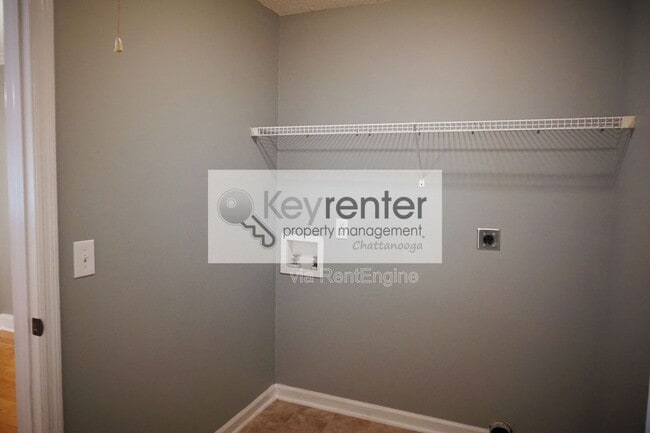 Building Photo - 510 Cloudview Ln