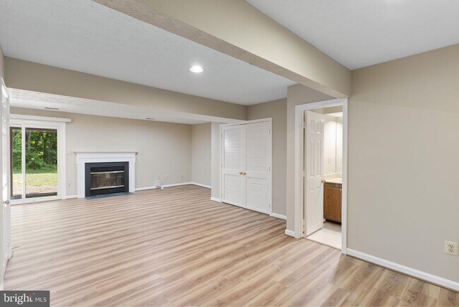 Building Photo - 8073 Morning Meadow Ct