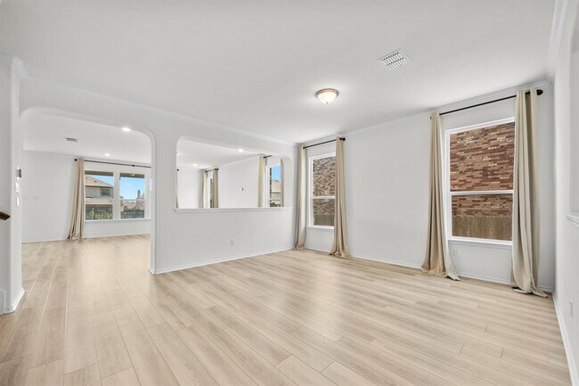 Building Photo - 3823 Forino Dr