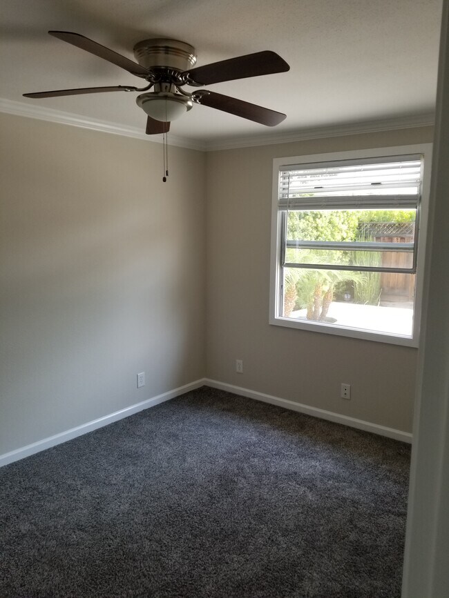 Building Photo - 14874 Acton Dr