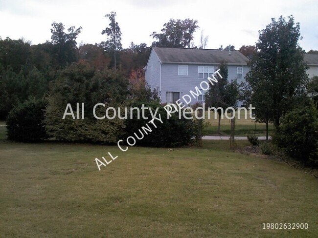 Building Photo - 9819 Forest Run Ln