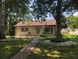 Building Photo - 10436 W Fisher Pkwy