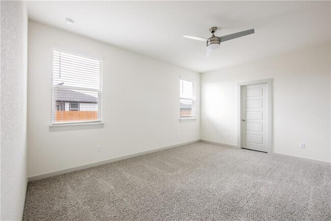 Building Photo - 101 Parryi Cove