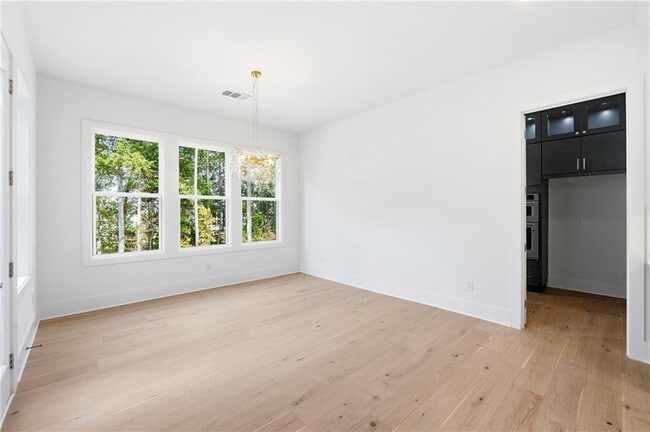 Building Photo - 7370 Cornflower Ct
