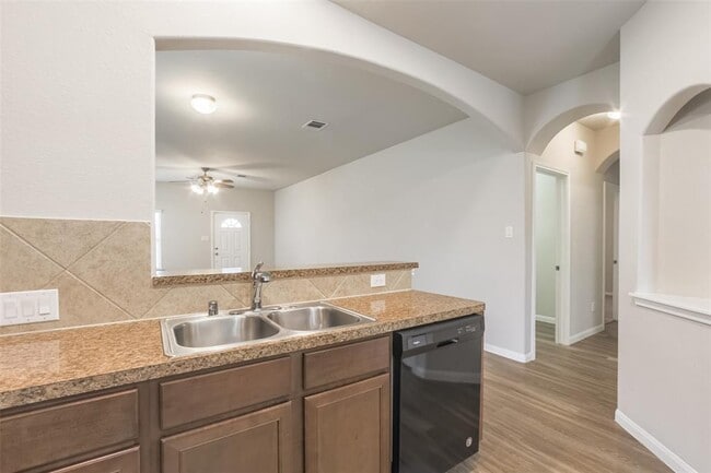Building Photo - 3727 Bright Moon Ct